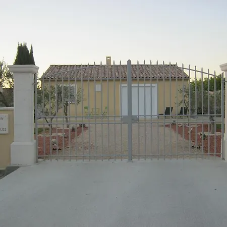 Le Jardin Des Tourterelles Villa Robion en Luberon Buitenkant foto